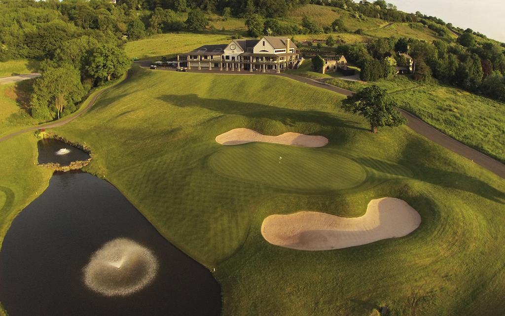 The Celtic Manor Resort Newport  Bagian luar foto The 18th hole at The Links of Arlington