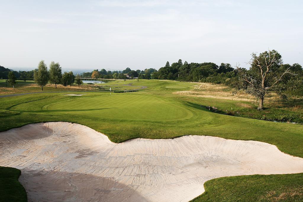The Celtic Manor Resort Newport  Bagian luar foto Golf course at the Château de Chaumont